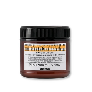 NOURISHING Vegetarian Miracle Сonditioner Живильний зволожувальний кондиціонер Вегетаріанське диво для сухого та ламкого волосся Naturaltech Davines, 250 мл